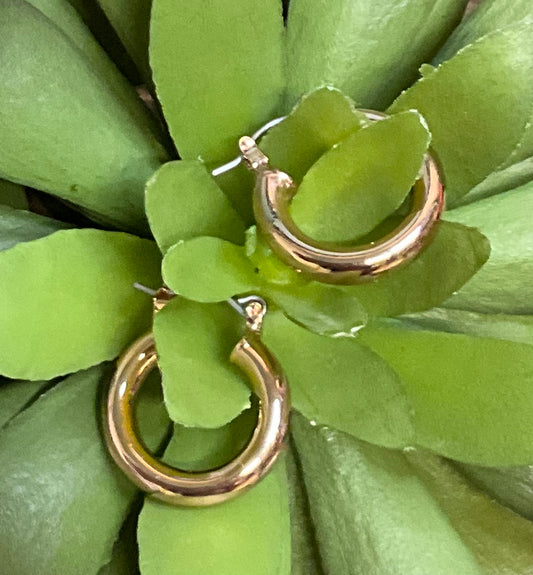 Rose gold-toned 3/4" tube hoop earrings with a lightweight design