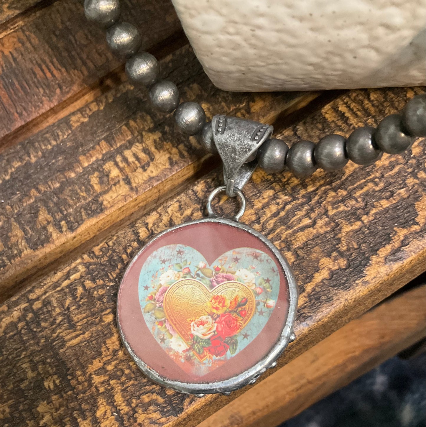 Rose Queen Necklace