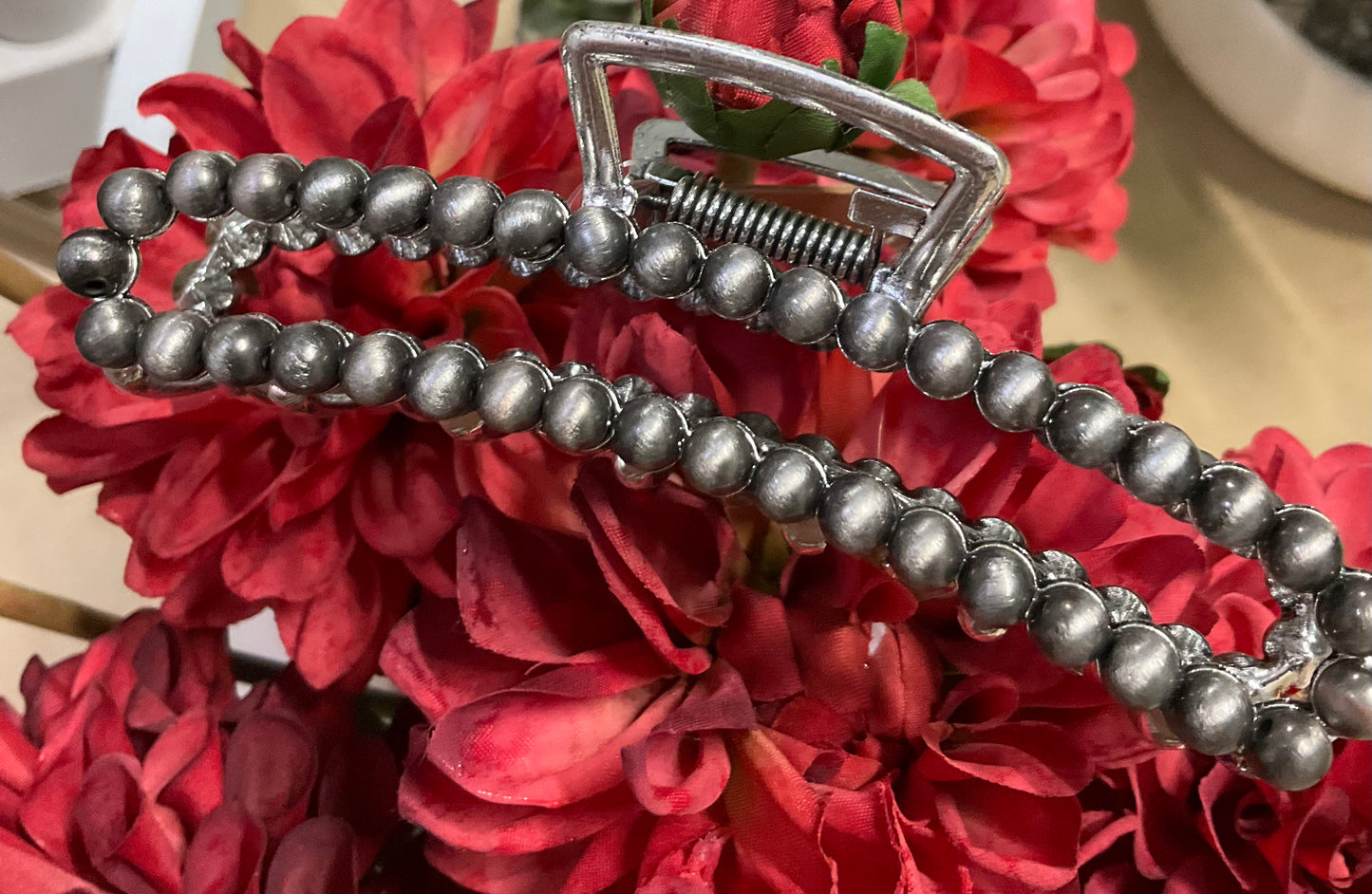 Fenceline Faux Pearl Hairclip