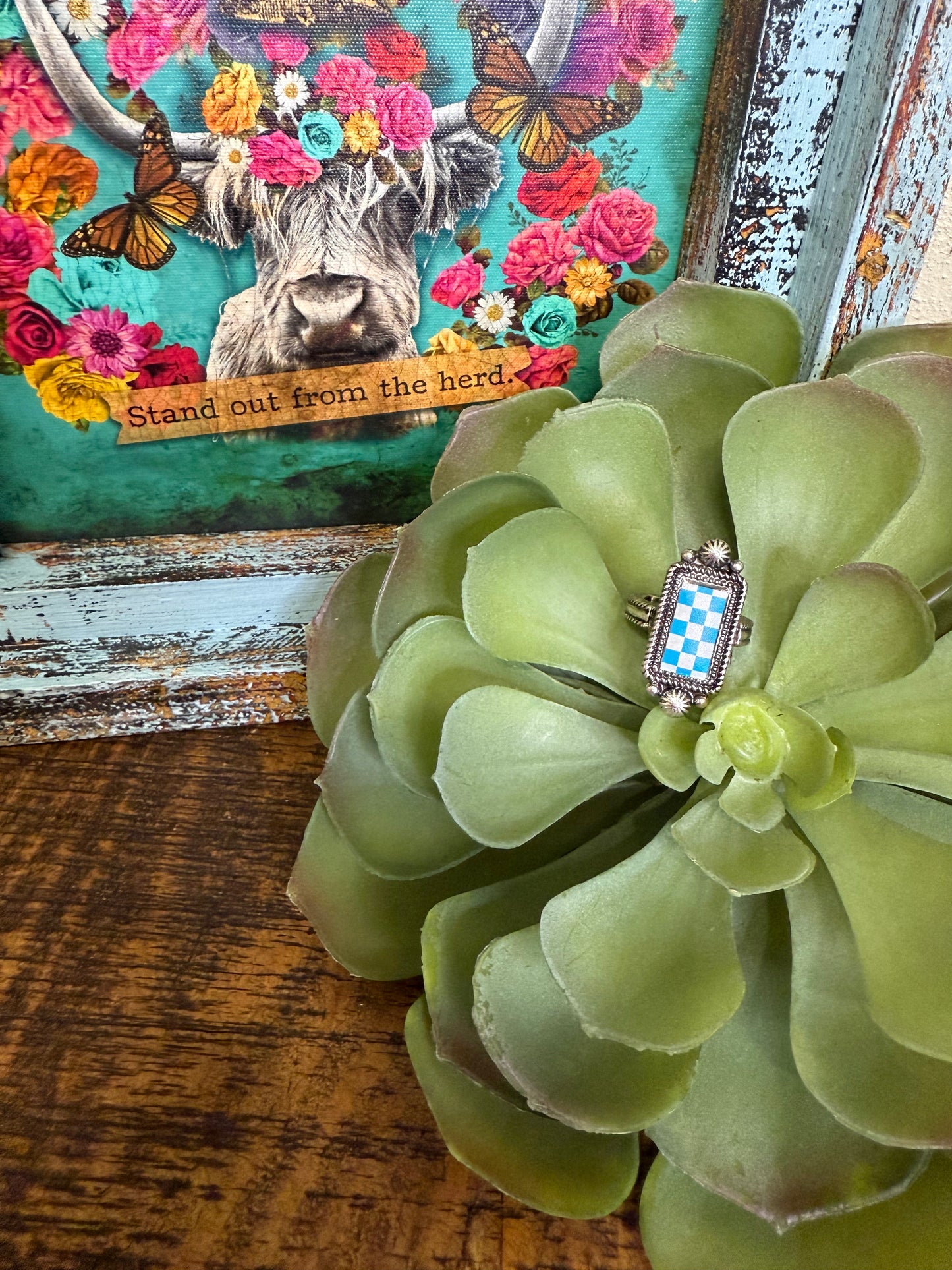 Checkered Charm Stretch Ring