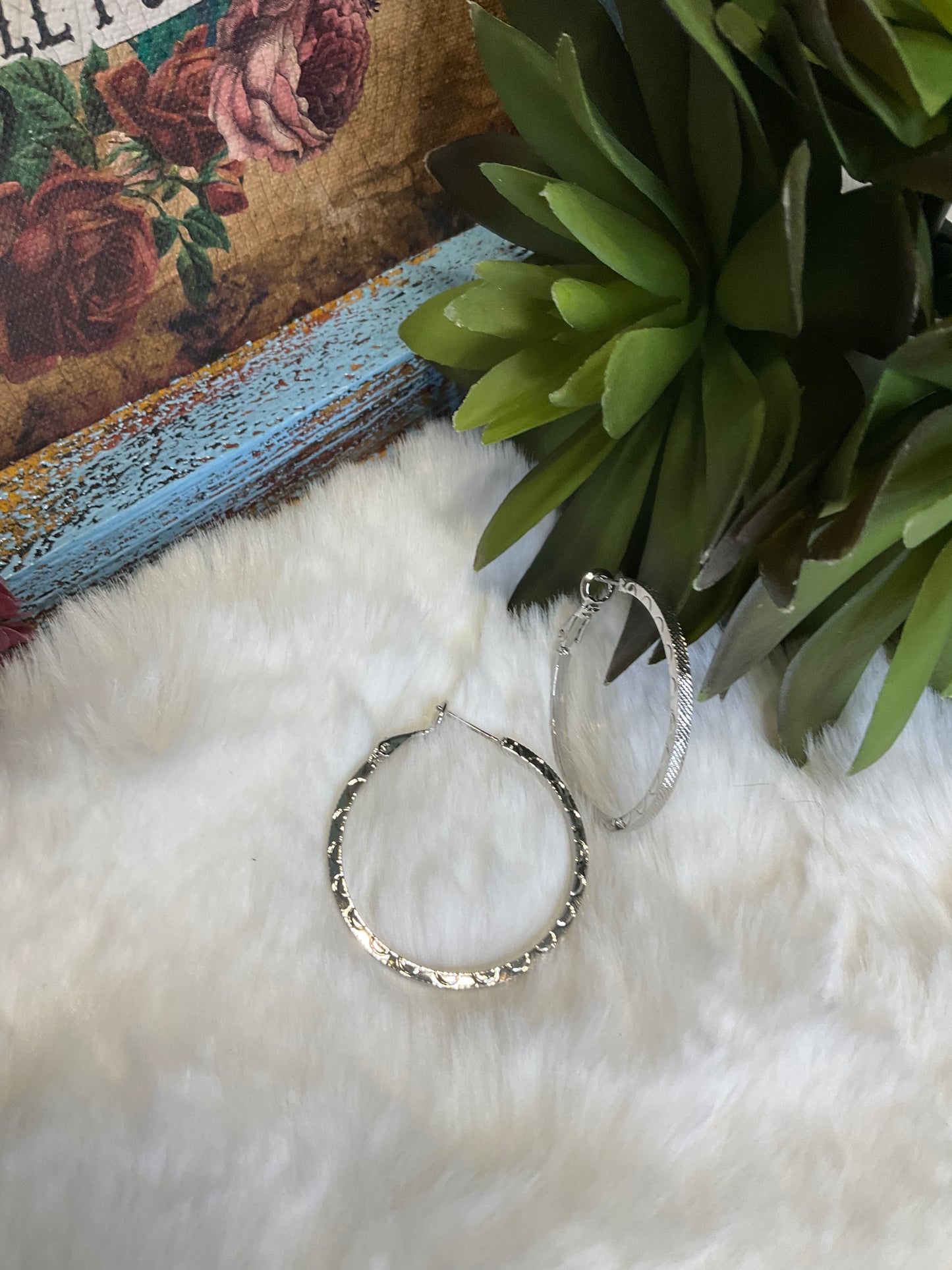 Rena Hoop Earrings
