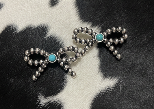 Silver Sweetheart Bows