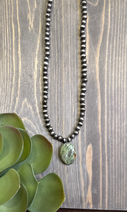 Willow Pearl Pendant Necklace