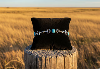 Bit & Blue Magnetic Bracelet