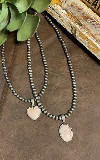 western inspired pearl necklace with pink stone pendant romantic style accessory