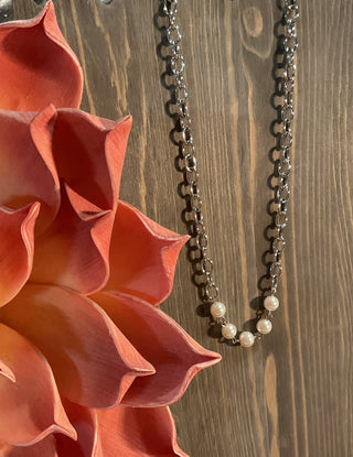 silver chain necklace with five pearls minimalist elegant jewelry