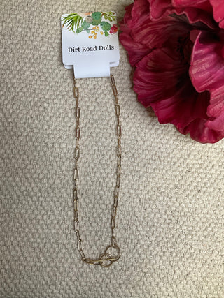 gold paperclip chain toggle choker necklace front closure minimalist jewelry