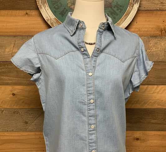 Soft Spoken Pearl Snap Top