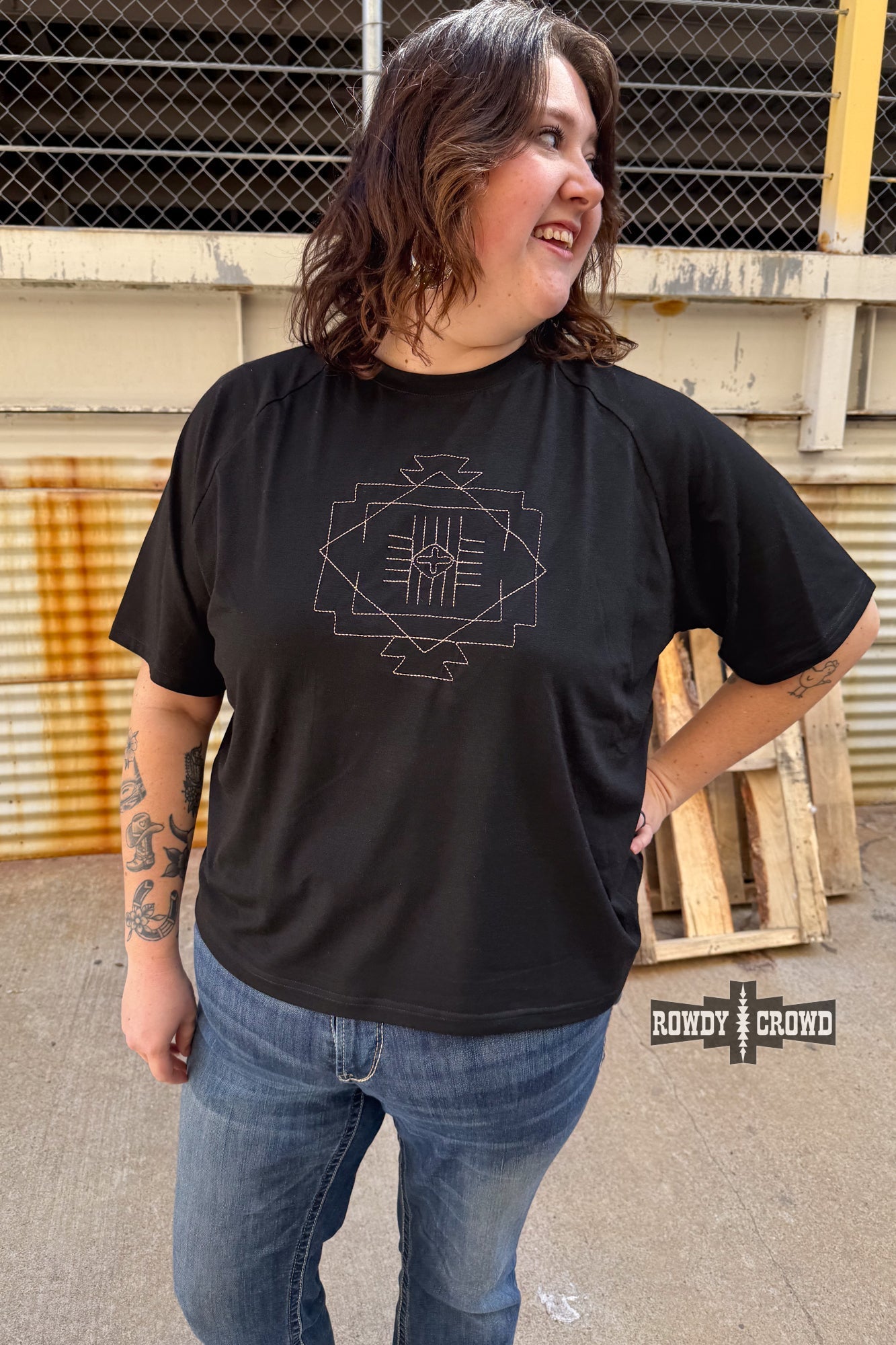 Black Seminole Canyon Top with cream Aztec-inspired stitch design – lightweight short sleeve women’s top with relaxed fit, perfect for casual or dressed-up western style