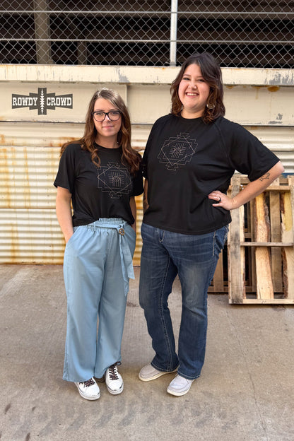 Black Seminole Canyon Top with cream Aztec-inspired stitch design – lightweight short sleeve women’s top with relaxed fit, perfect for casual or dressed-up western style