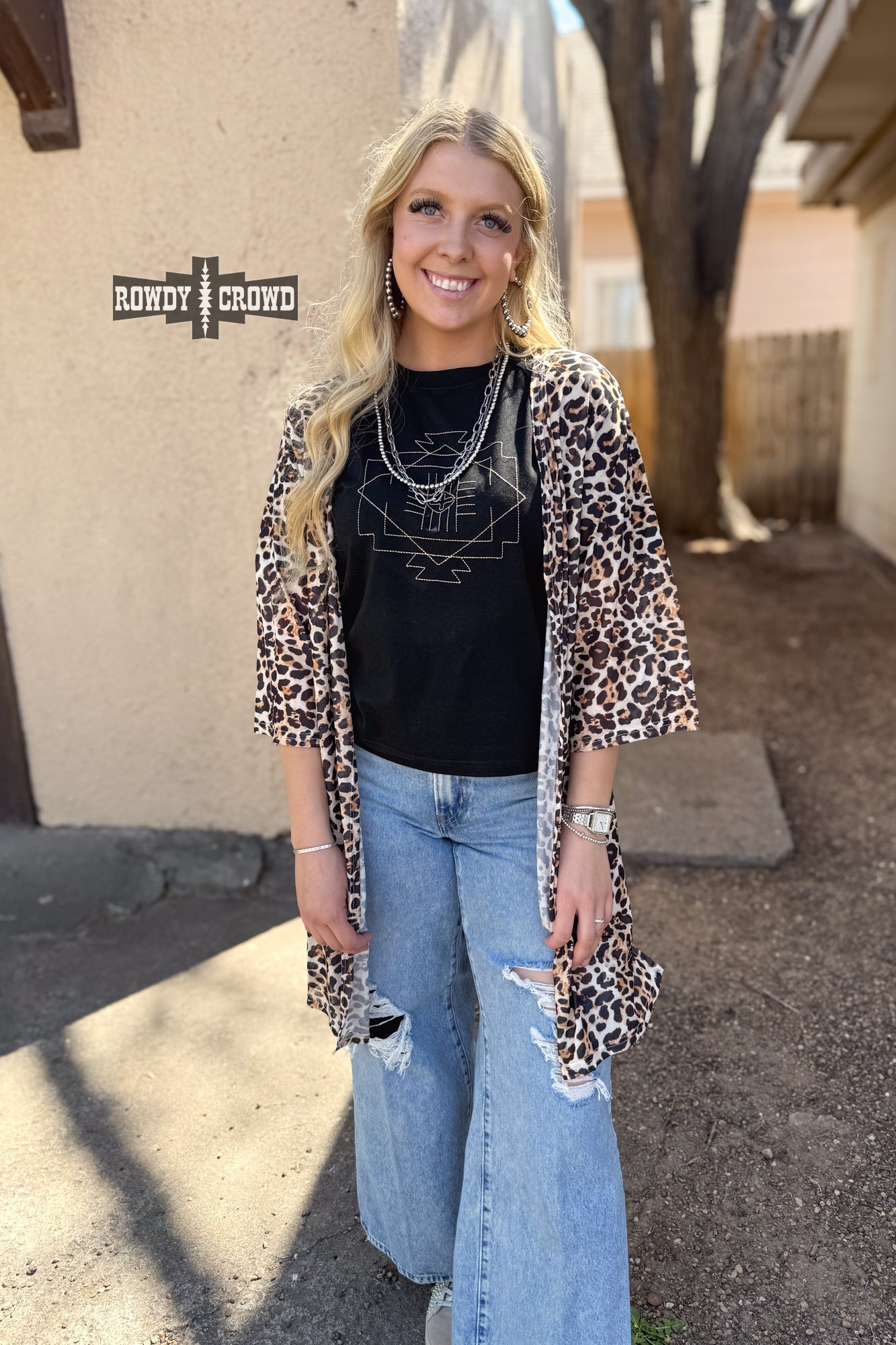 Black Seminole Canyon Top with cream Aztec-inspired stitch design – lightweight short sleeve women’s top with relaxed fit, perfect for casual or dressed-up western style