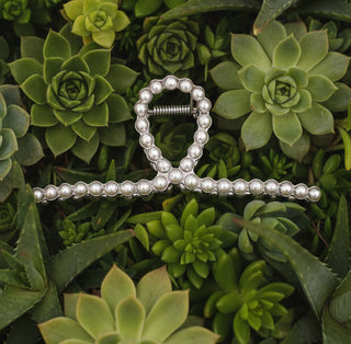 large silver pearl claw hair clip 4.75 inch strong hold hair accessory